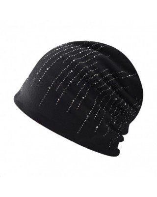 Gorro tejido con diamantes...